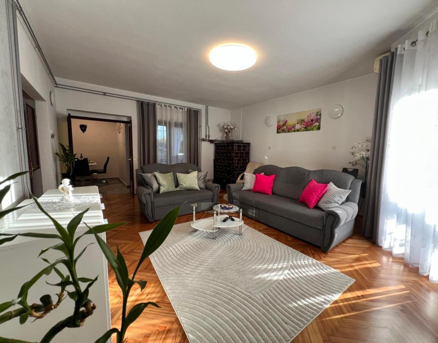 Apartment Tigo - 2 Bedrooms, 2 Bathrooms, Terrace And Big Garden Fažana Εξωτερικό φωτογραφία